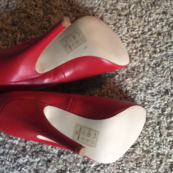 🆕 Red Peep toe Pumps - Picture 4 of 7